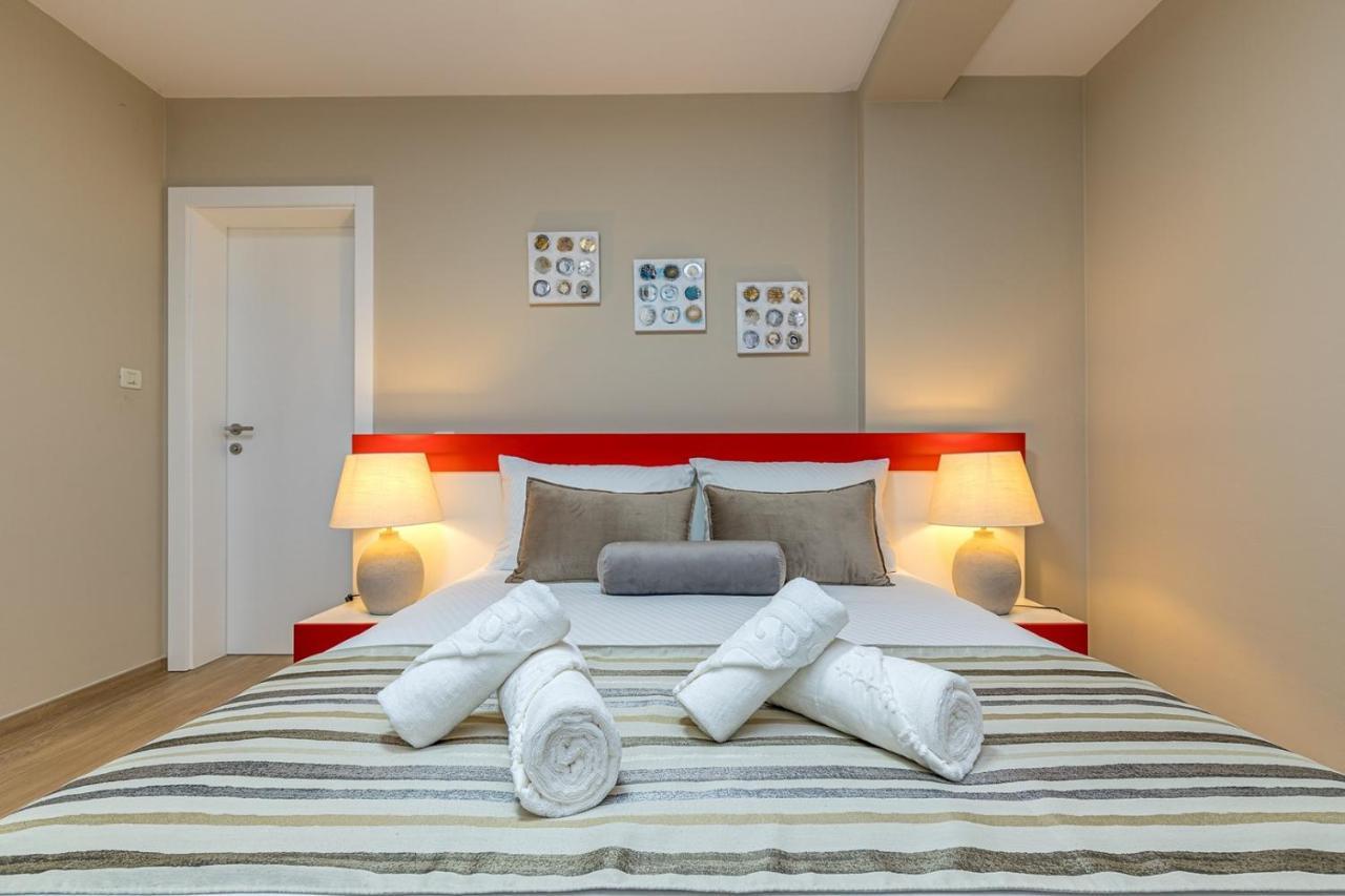Apartment Complex Irena With Pool بوريتش المظهر الخارجي الصورة