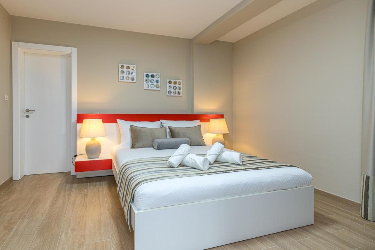 Apartment Complex Irena With Pool بوريتش المظهر الخارجي الصورة