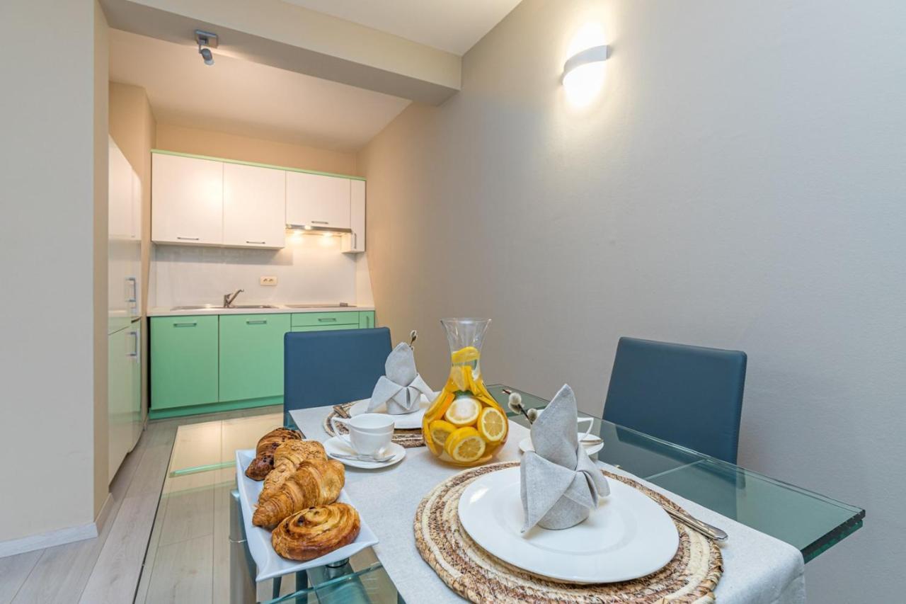 Apartment Complex Irena With Pool بوريتش المظهر الخارجي الصورة