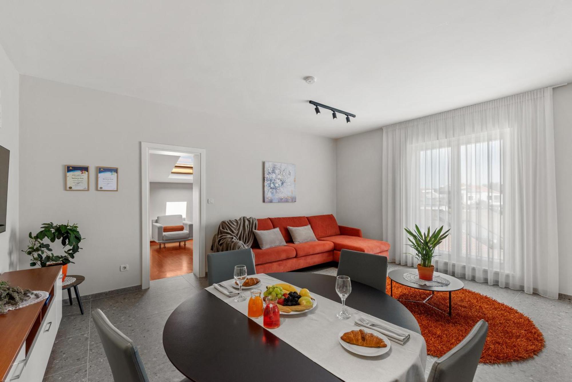 Apartment Complex Irena With Pool بوريتش المظهر الخارجي الصورة